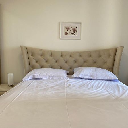 Magheru Cozy New Apartament 2 Rooms Boekarest Buitenkant foto
